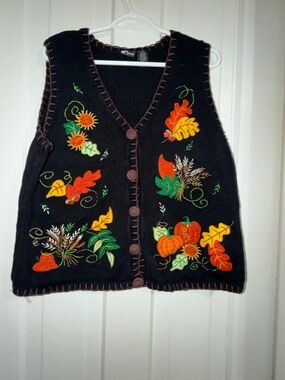 Women’s vintage Autumn Harvest Embroidered Button-Up Vest Black holiday size XL